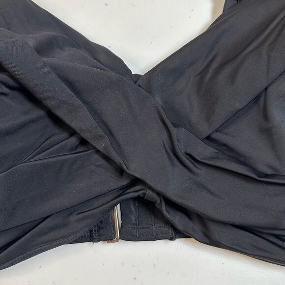 NWT Lands’ End Women Plus Size Black Underwire Twist Front Bikini Swim Top - 24W - Picture 6 of 10